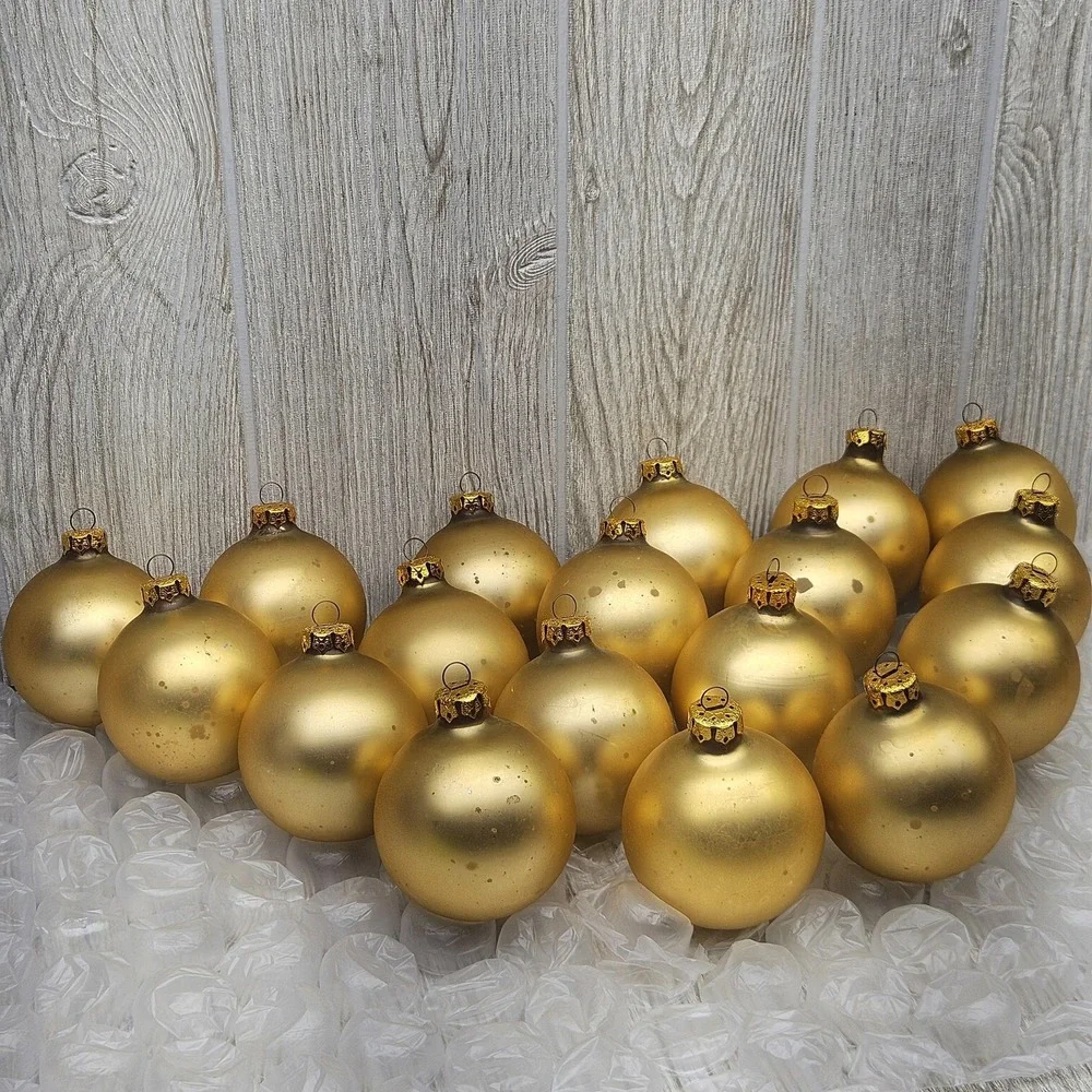Vintage Matte Gold Glass Christmas Ornaments Set‎ 18 Holiday Tree Round Balls